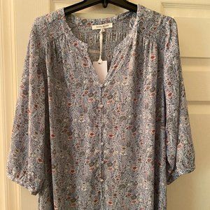 NWT 1X Pastel print blouse